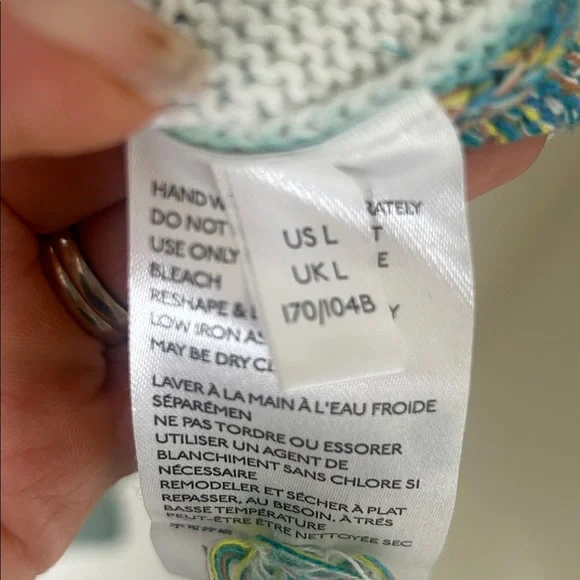 ANTHROPOLOGIE Blue Watercolor Tie-Dye Sweater Size Large - Picture 13 of 16